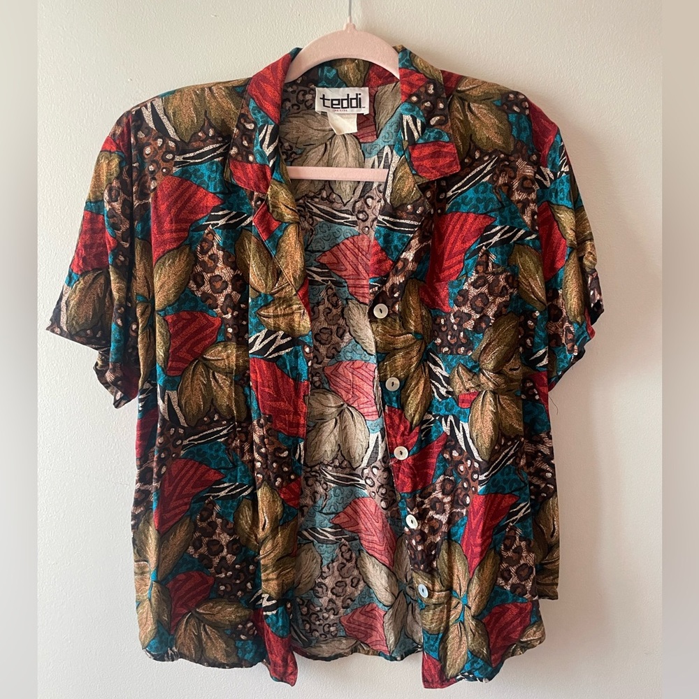 VINTAGE patterned blouse